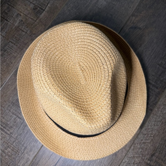 Stylish Tan Fedora Hat with Black Band - Picture 2 of 4